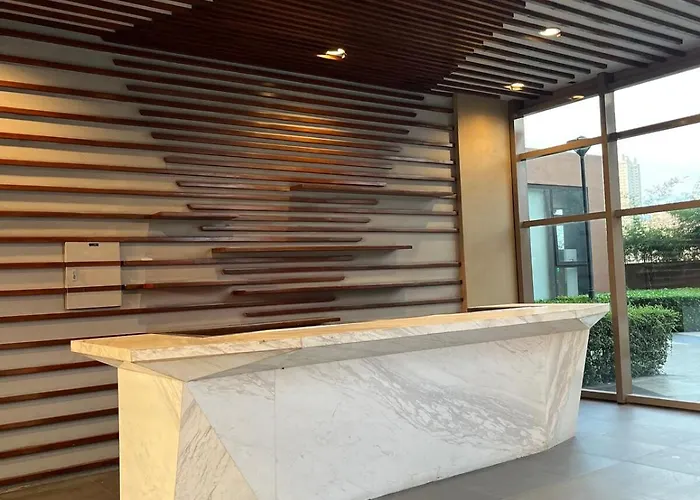 Bay Sunset In Pasay With Balcony,pool, Fast Wifi Near Naia Airport , Moa, Picc, Us Embassy * Manila
