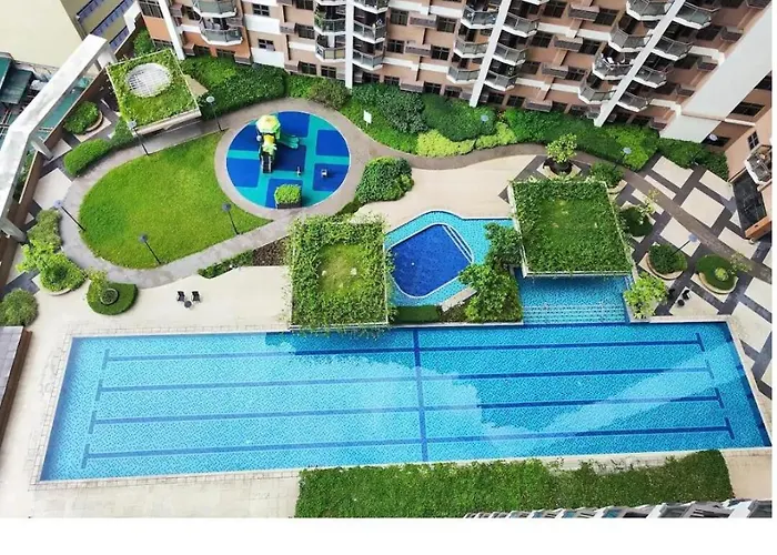 Bay Sunset In Pasay With Balcony,pool, Fast Wifi Near Naia Airport , Moa, Picc, Us Embassy Apartment Manila