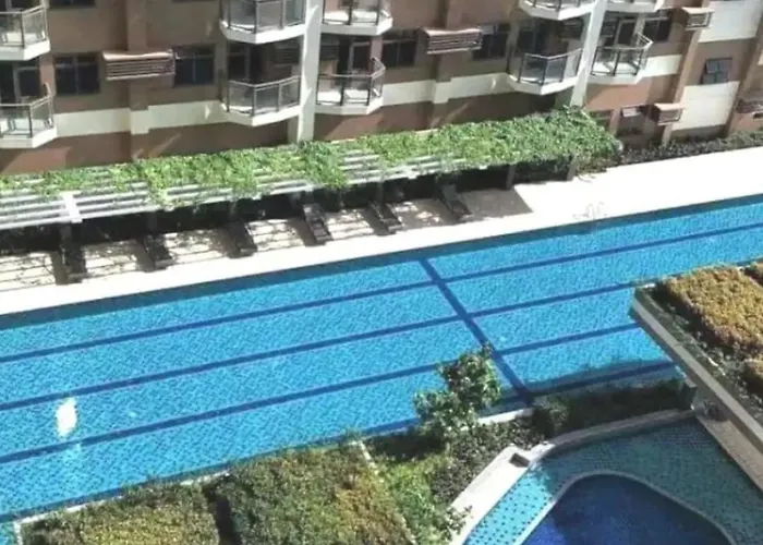 Apartment Bay Sunset In Pasay With Balcony,pool, Fast Wifi Near Naia Airport , Moa, Picc, Us Embassy Manila